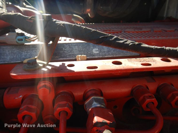 image for item KR9217 2014 Volvo VNL670  semi truck