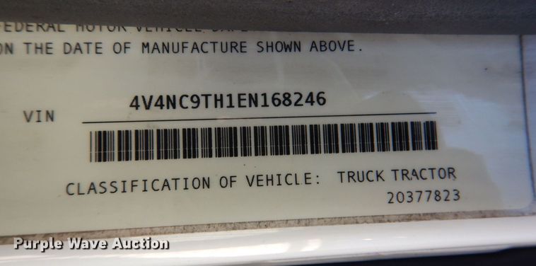 image for item KR9217 2014 Volvo VNL670  semi truck