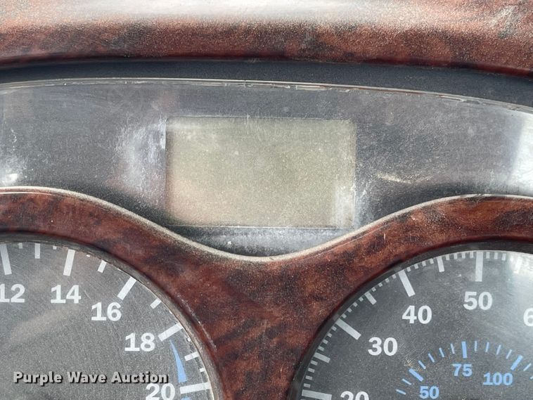 image for item LF9141 2005 Mack CXN613  semi truck