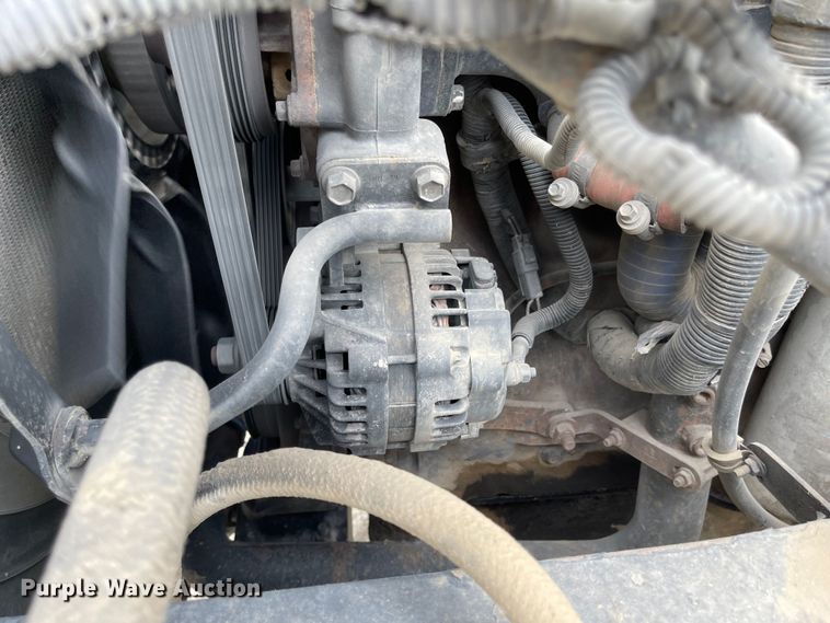 image for item LF9141 2005 Mack CXN613  semi truck