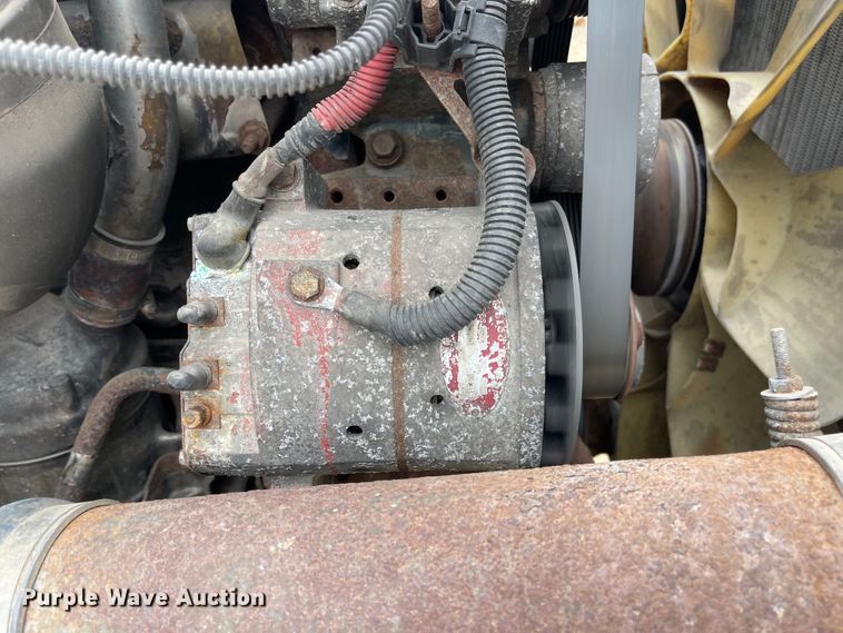 image for item LF9159 2008 Freightliner FLD  semi truck