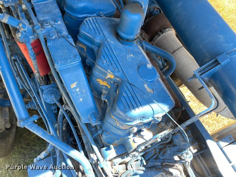 image for item LF9179 1994 Freightliner FLB  semi truck