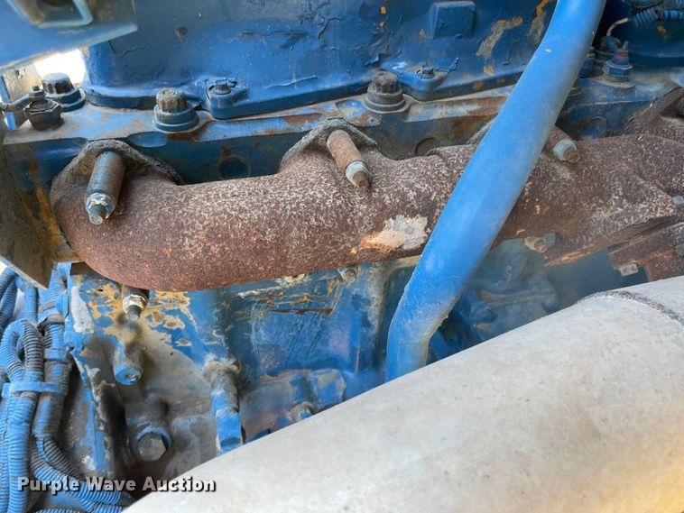 image for item LF9179 1994 Freightliner FLB  semi truck