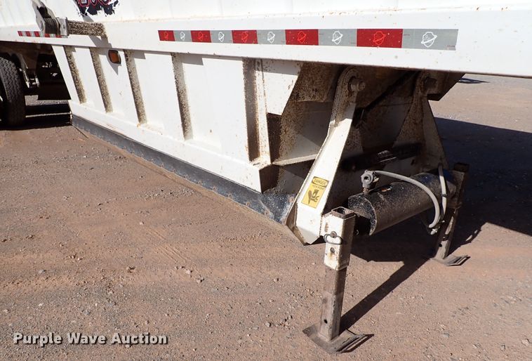 image for item LU9051 2015 Armor Lite SBD-40  bottom dump trailer