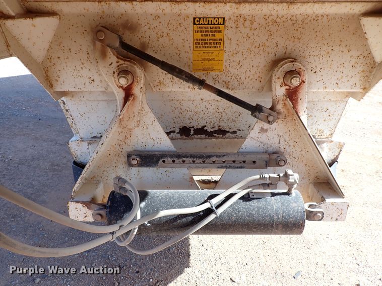 image for item LU9051 2015 Armor Lite SBD-40  bottom dump trailer