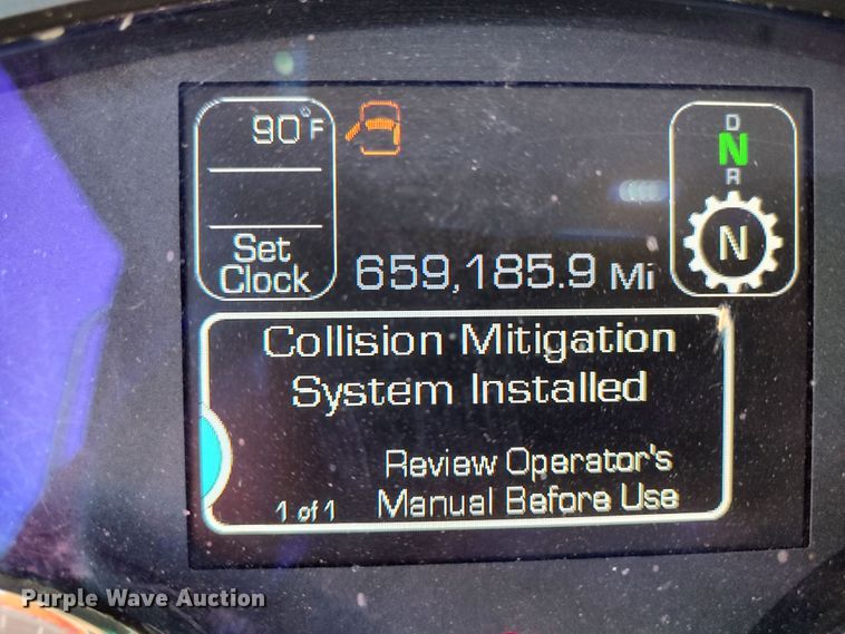 image for item LU9107 2019 Kenworth T680  semi truck