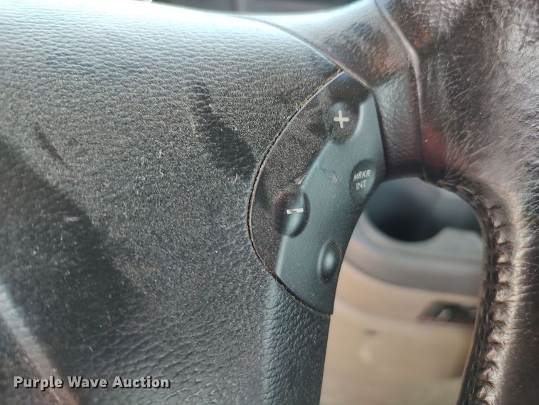 image for item LU9108 2018 Freightliner Cascadia 125  semi truck