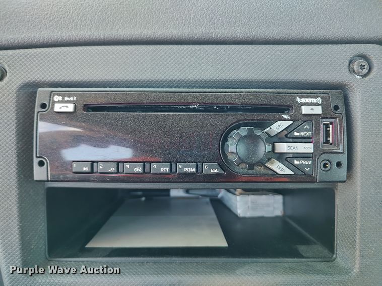 image for item LU9108 2018 Freightliner Cascadia 125  semi truck