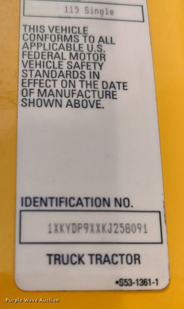 image for item LU9110 2019 Kenworth T680  semi truck