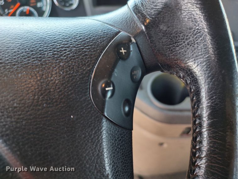 image for item LU9112 2018 Freightliner Cascadia 125  semi truck