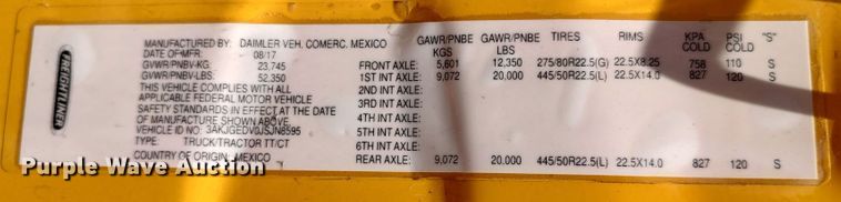 image for item LU9112 2018 Freightliner Cascadia 125  semi truck