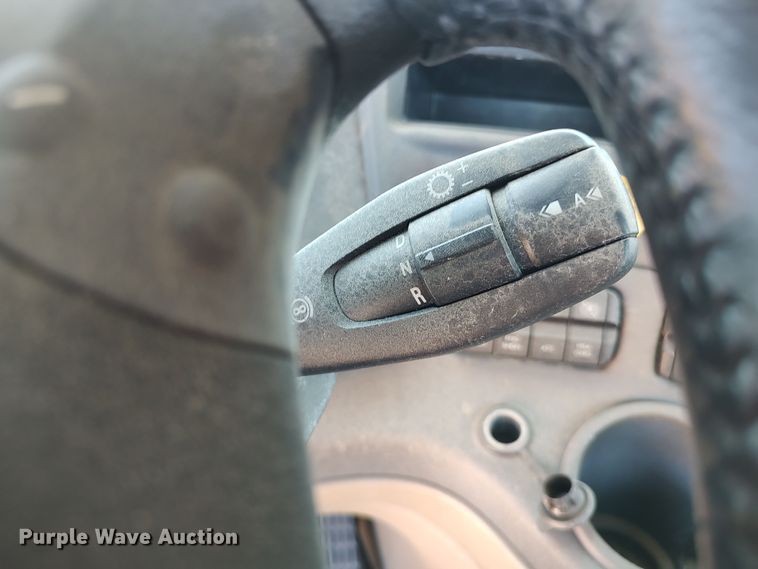 image for item LU9115 2018 Freightliner Cascadia 125  semi truck