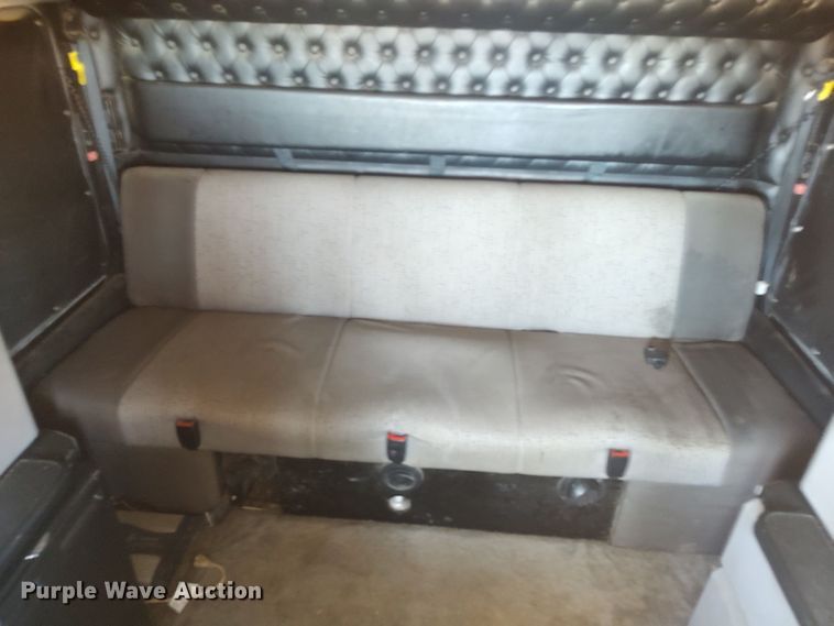 image for item LU9152 2014 Kenworth W900  semi truck