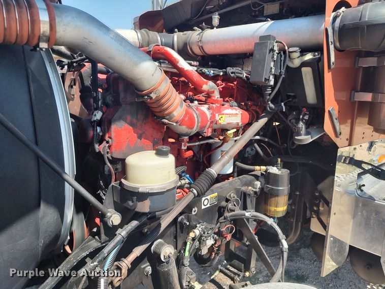 image for item LU9152 2014 Kenworth W900  semi truck