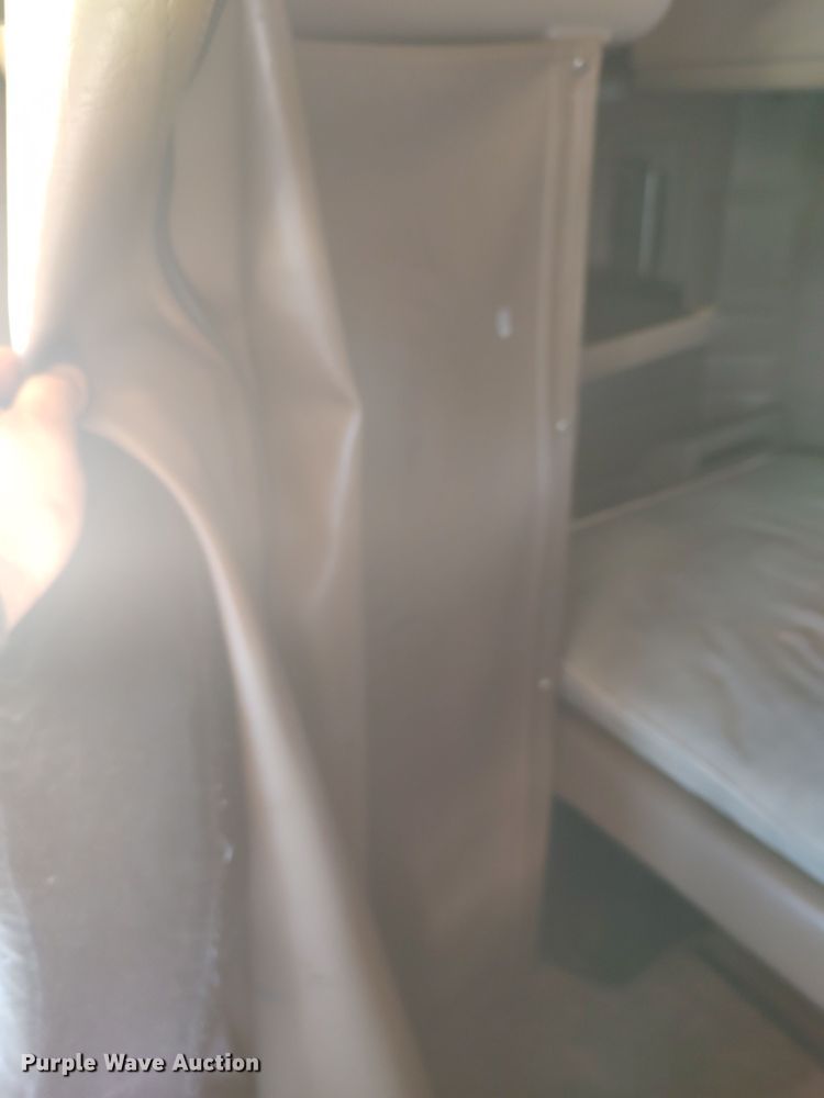 image for item LU9154 2007 Peterbilt 379  semi truck