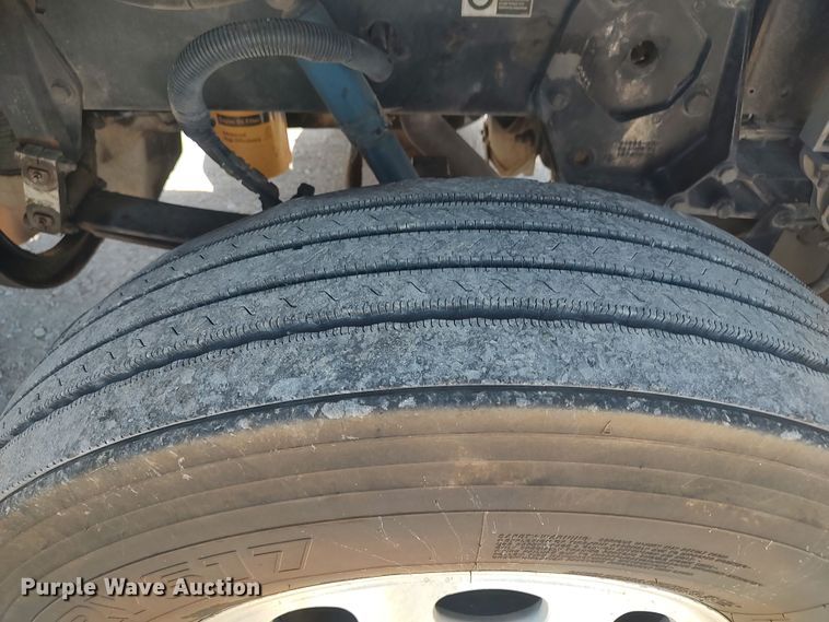 image for item LU9154 2007 Peterbilt 379  semi truck