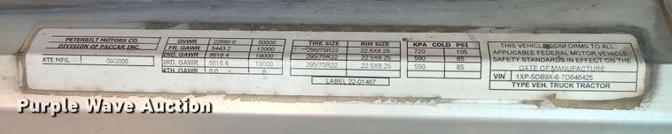 image for item LU9154 2007 Peterbilt 379  semi truck