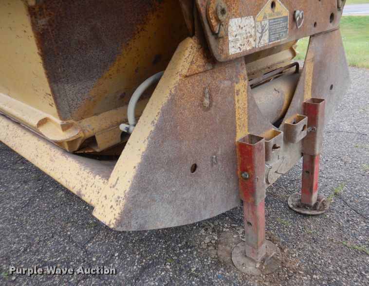 image for item MF9675 1998 Load King 2060  bottom dump trailer