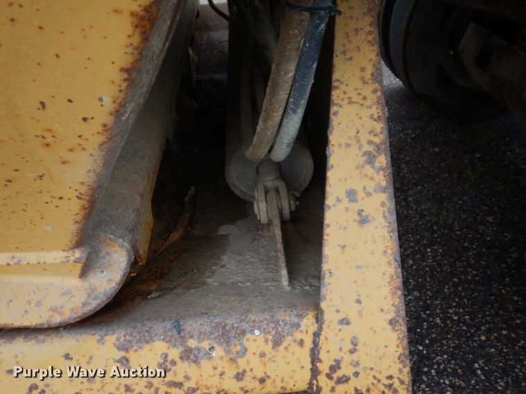 image for item MF9675 1998 Load King 2060  bottom dump trailer