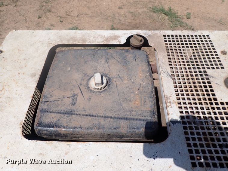 image for item DF5059 Hobart Champion 16  welder