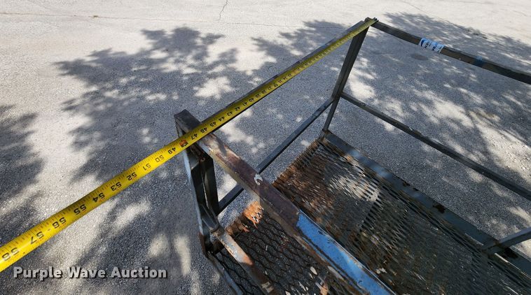 image for item DJ1644 Man basket