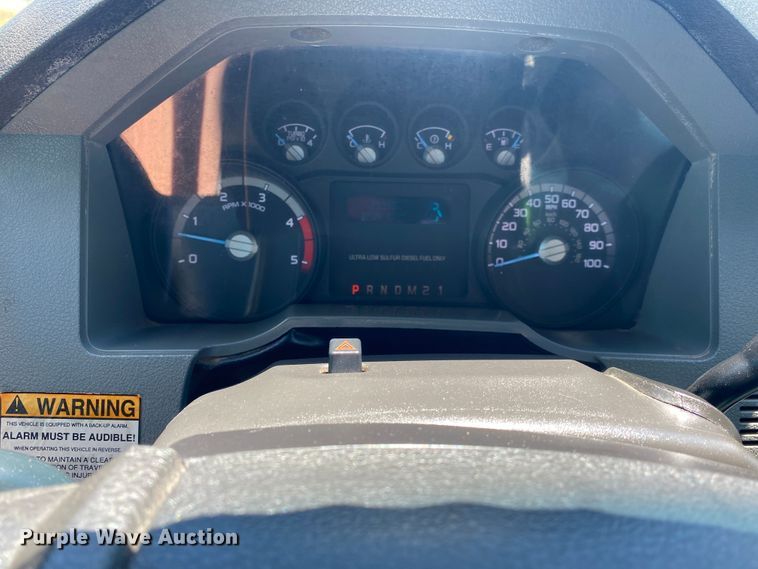 image for item DK6246 2012 Ford F450 Super Duty  flatbed truck