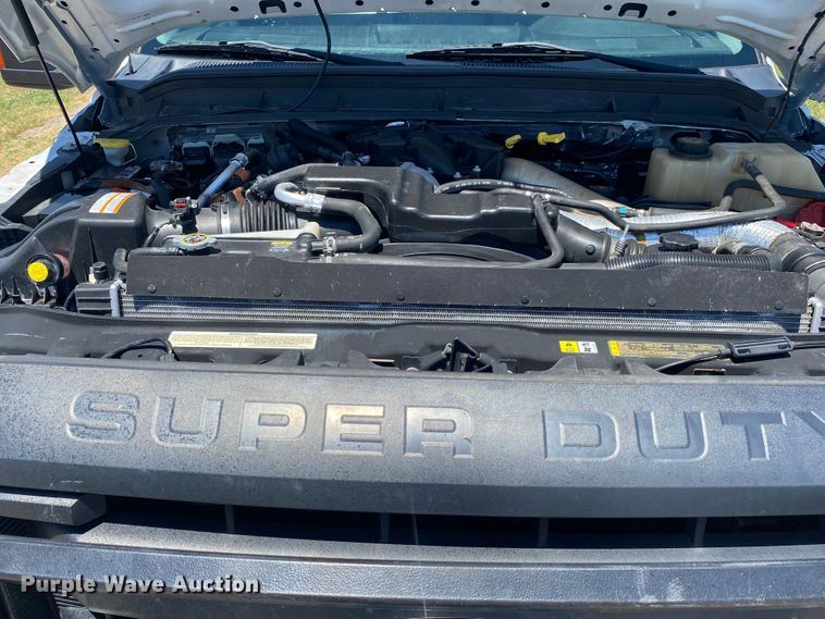 image for item DK6246 2012 Ford F450 Super Duty  flatbed truck