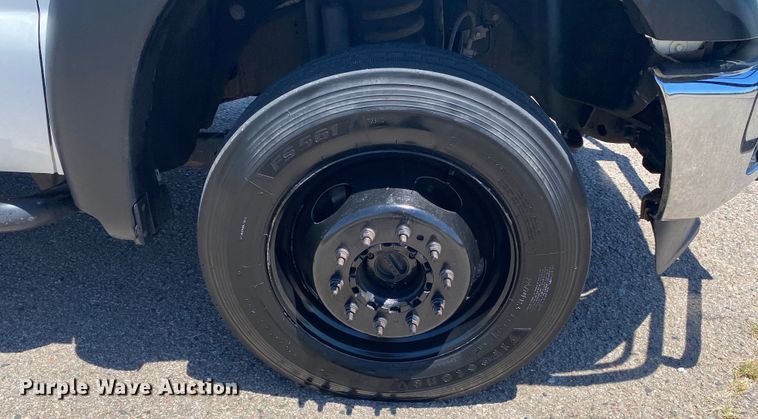 image for item DK6246 2012 Ford F450 Super Duty  flatbed truck