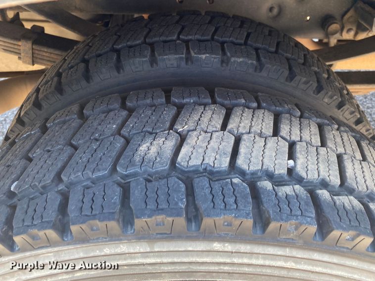 image for item DK6246 2012 Ford F450 Super Duty  flatbed truck