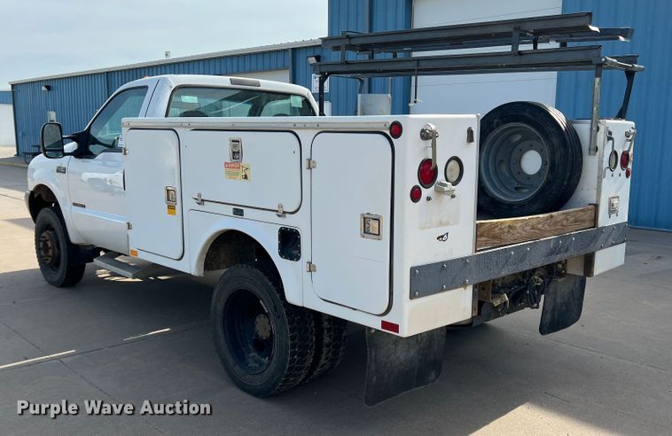 image for item DK7023 2000 Ford F450 Super Duty  utility / service truck