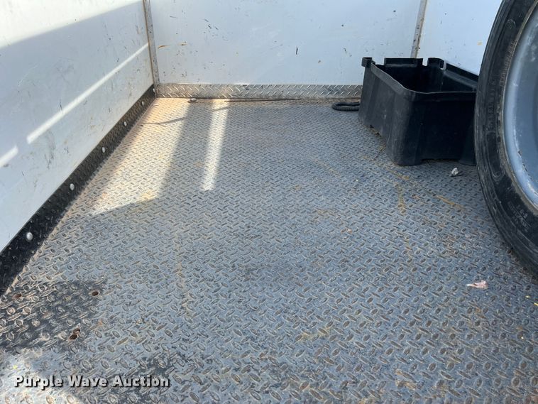 image for item DK7023 2000 Ford F450 Super Duty  utility / service truck