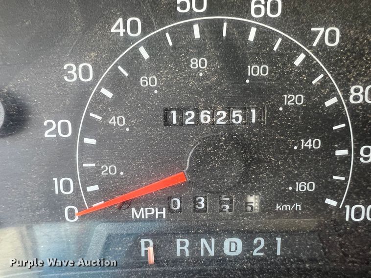 image for item DK7023 2000 Ford F450 Super Duty  utility / service truck