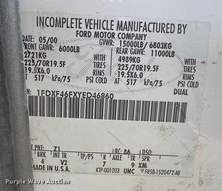 image for item DK7023 2000 Ford F450 Super Duty  utility / service truck