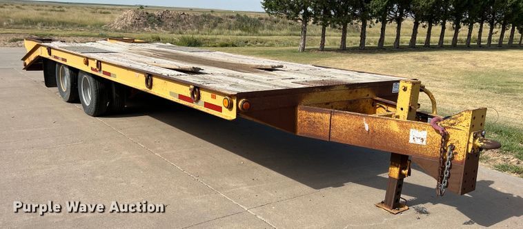 image for item DK7024 2000 Belshe DT-255  equipment trailer