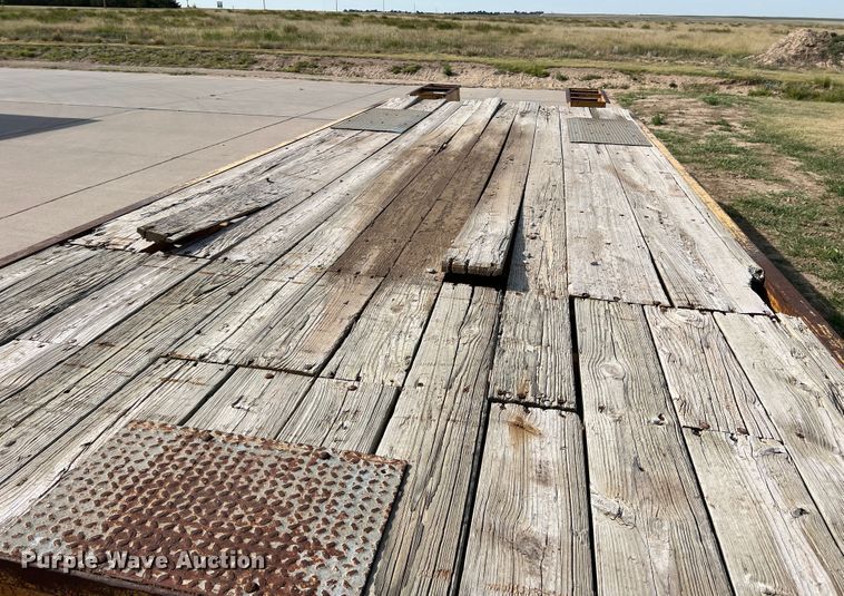 image for item DK7024 2000 Belshe DT-255  equipment trailer