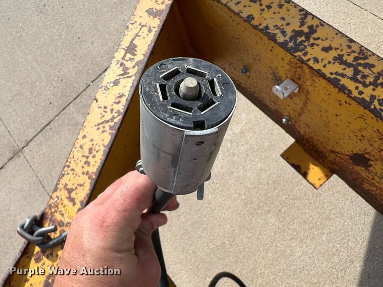 image for item DK7025 1986 Belshe  equipment trailer