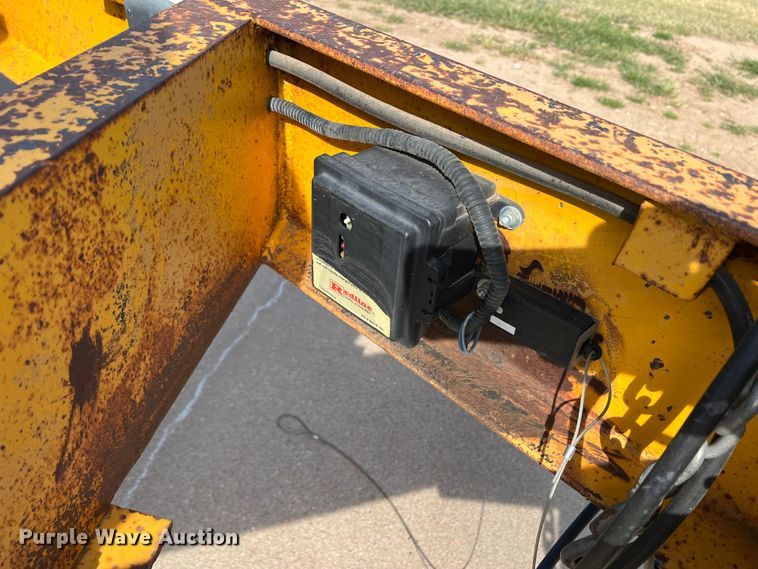 image for item DK7025 1986 Belshe  equipment trailer