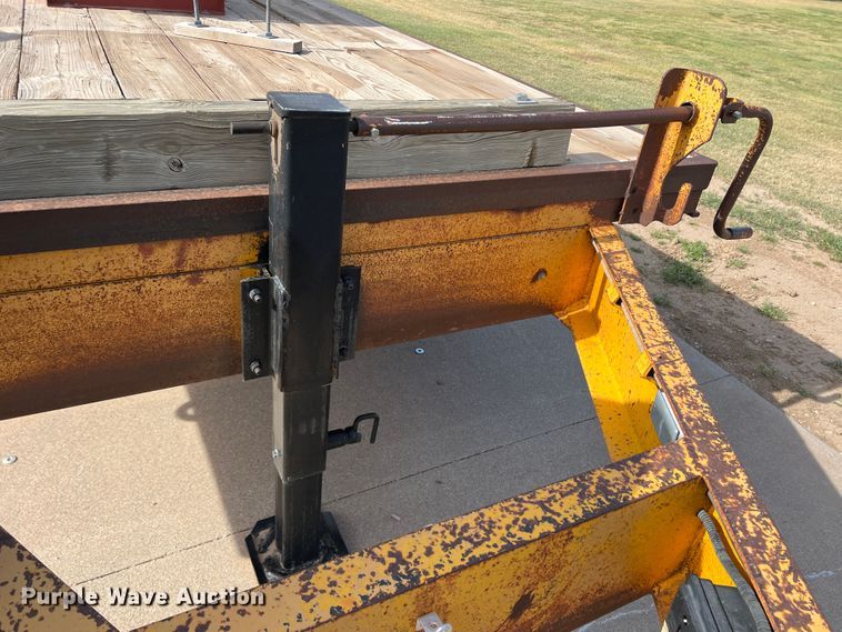 image for item DK7025 1986 Belshe  equipment trailer