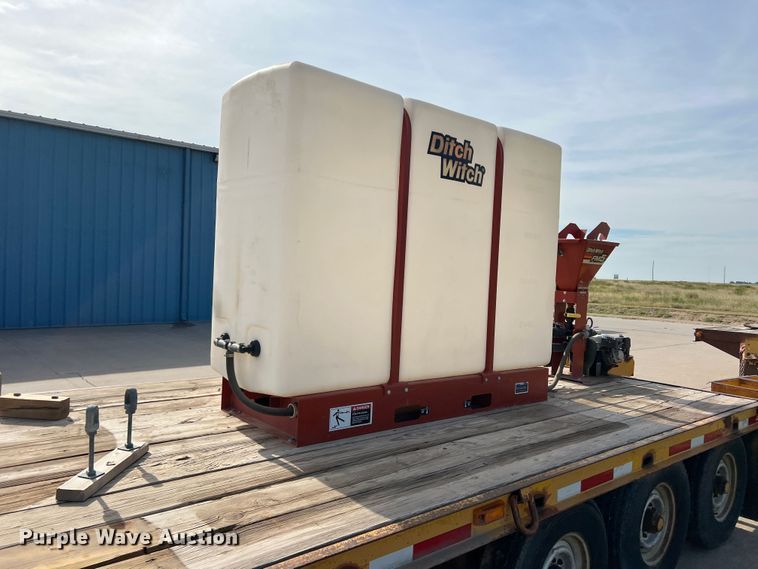 image for item DK7025 1986 Belshe  equipment trailer