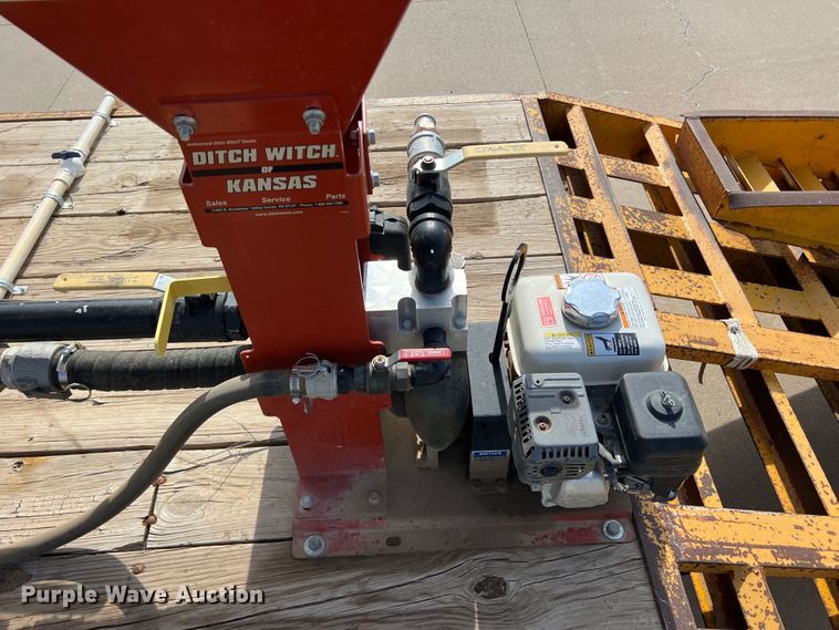 image for item DK7025 1986 Belshe  equipment trailer