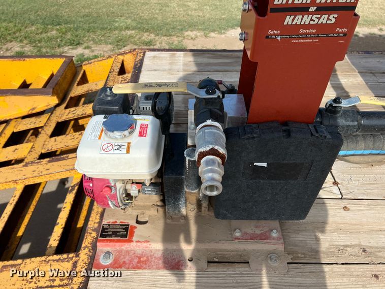 image for item DK7025 1986 Belshe  equipment trailer