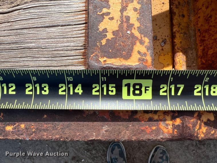 image for item DK7025 1986 Belshe  equipment trailer