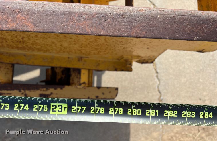 image for item DK7025 1986 Belshe  equipment trailer