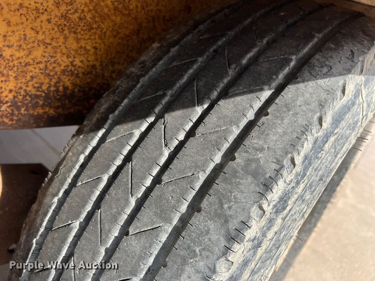 image for item DK7025 1986 Belshe  equipment trailer