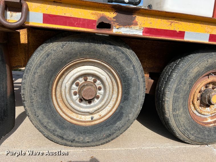 image for item DK7025 1986 Belshe  equipment trailer