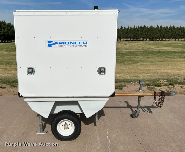 image for item DK7026 1993 Philips & Brooks  pay phone trailer