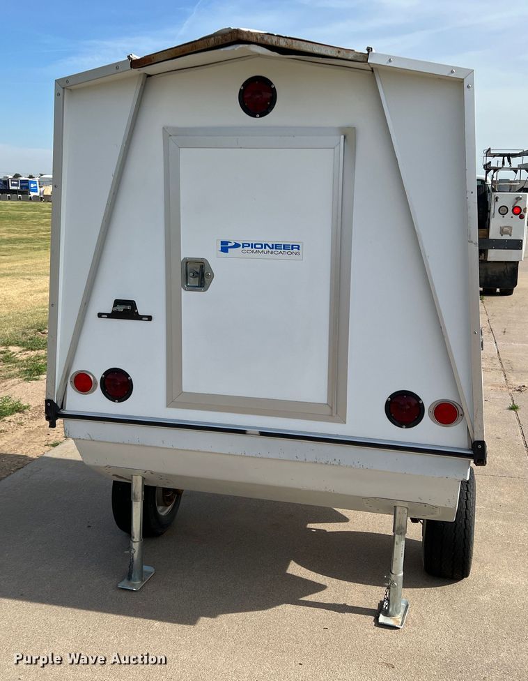 image for item DK7026 1993 Philips & Brooks  pay phone trailer