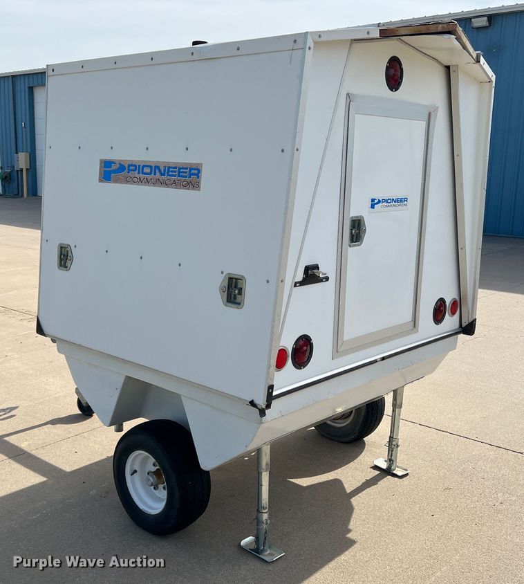 image for item DK7026 1993 Philips & Brooks  pay phone trailer