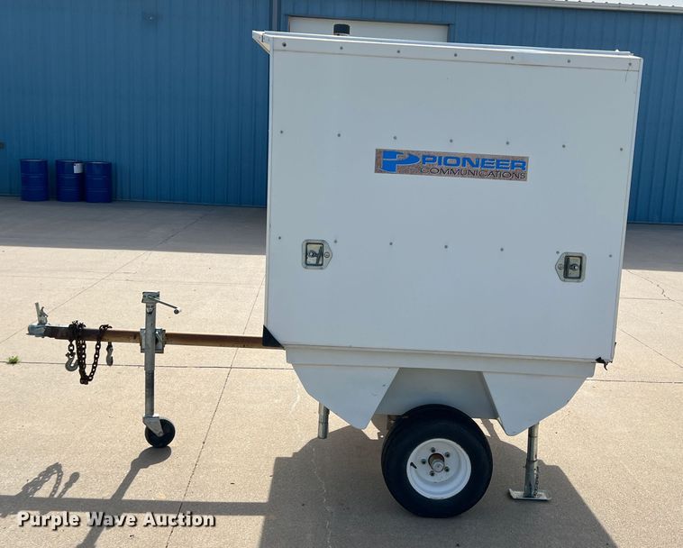 image for item DK7026 1993 Philips & Brooks  pay phone trailer