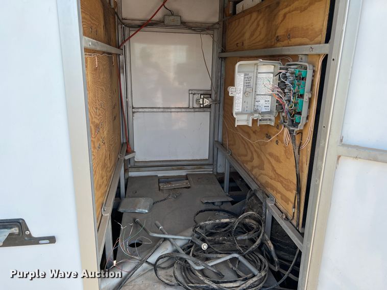 image for item DK7026 1993 Philips & Brooks  pay phone trailer